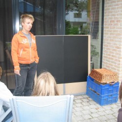 Wat nen uitleg - Toneelvereniging Plankenkoorts 